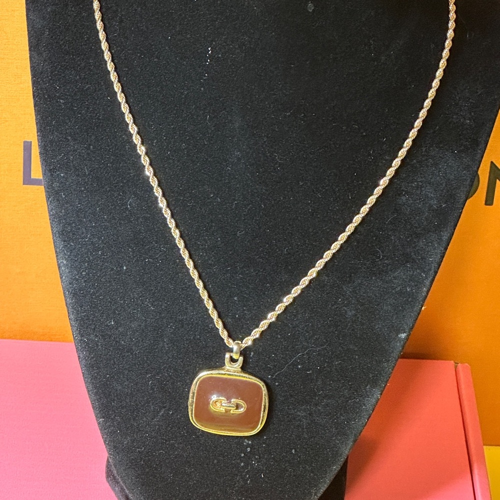 Dior Necklace CD pendant in a beautiful brown pastel - Picture 14 of 14